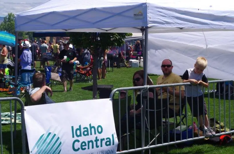 A photo of the Wing-Off event